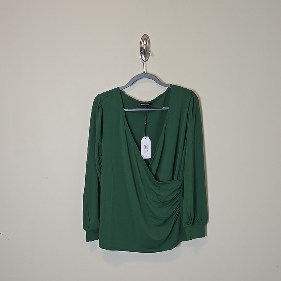 NWT Universal Standard Green Crepe Gathered V-Neck Blouse Size 14-16 - Picture 1 of 11